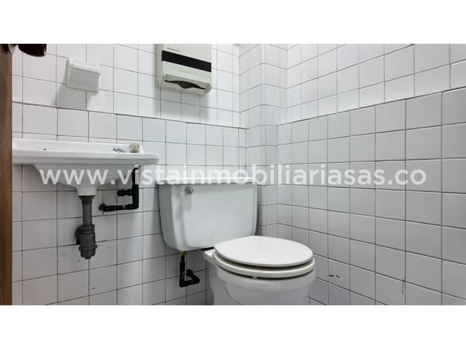 Consultorio en venta en Avenida Santander, Manizales, 20 m² · foto 3 de 3