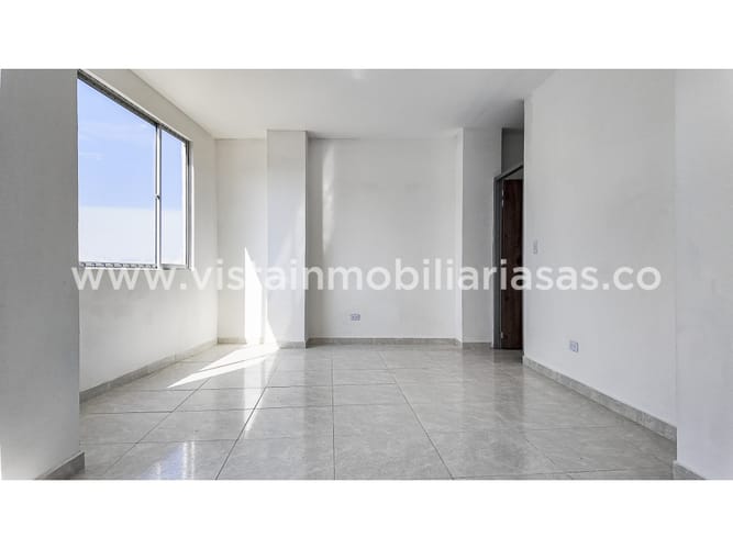 Local en venta en Fatima, Manizales, 160 m² · foto 2 de 12