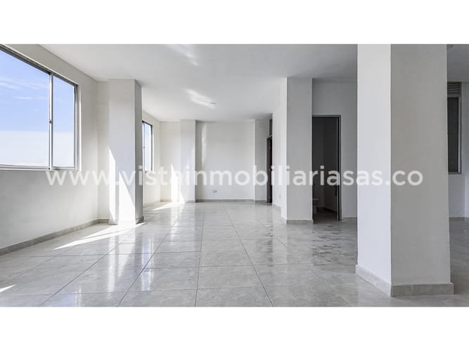 Local en venta en Fatima, Manizales, 160 m² · foto 3 de 12