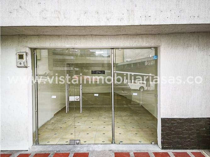 Local en arriendo en Avenida Kevin Angel, Manizales, 28 m² · foto 2 de 4