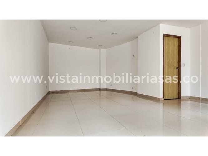 Local en venta en Avenida Santander, Manizales, 32 m² · foto 2 de 5