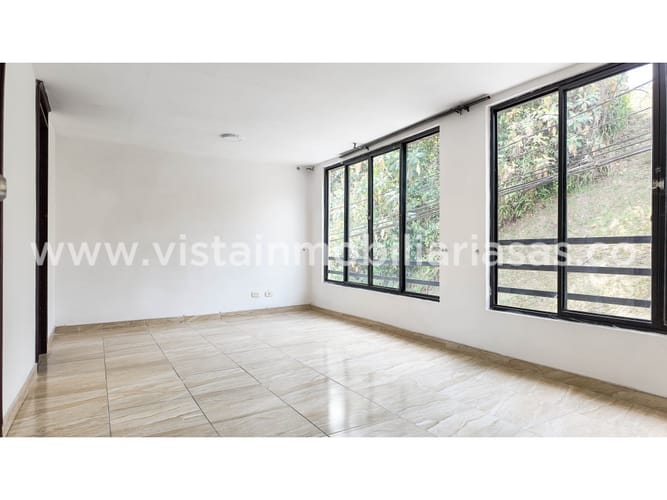 Casa de 3 alcobas en venta en Zona Industrial, Manizales, 120 m² · foto 4 de 24