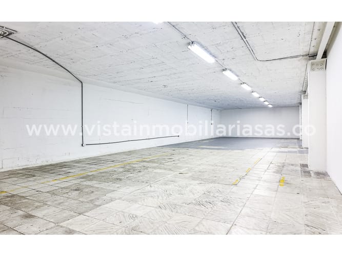 Bodega en arriendo en El Tablazo, Manizales, 880 m² · foto 3 de 13