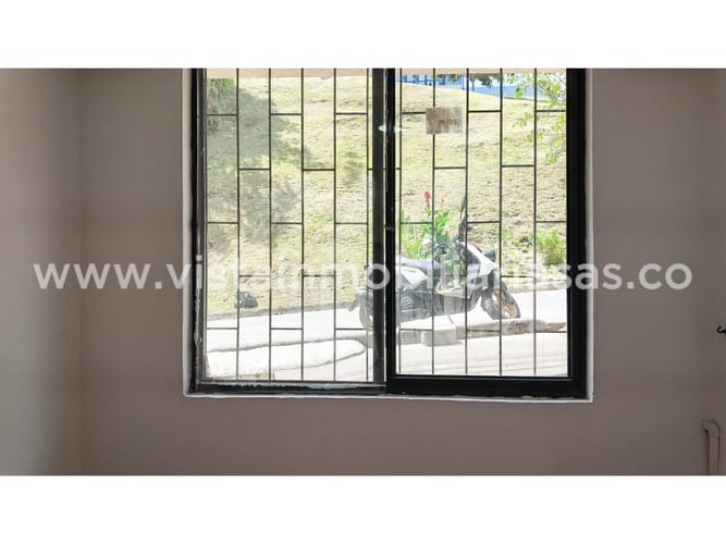 Casa de 3 alcobas en venta en Zona Industrial, Manizales, 120 m² · foto 8 de 24