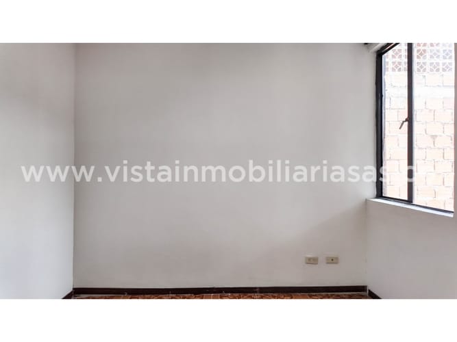 Casa de 3 alcobas en venta en Zona Industrial, Manizales, 120 m² · foto 16 de 24