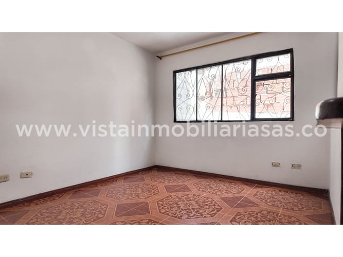 Casa de 3 alcobas en venta en Zona Industrial, Manizales, 120 m² · foto 19 de 24