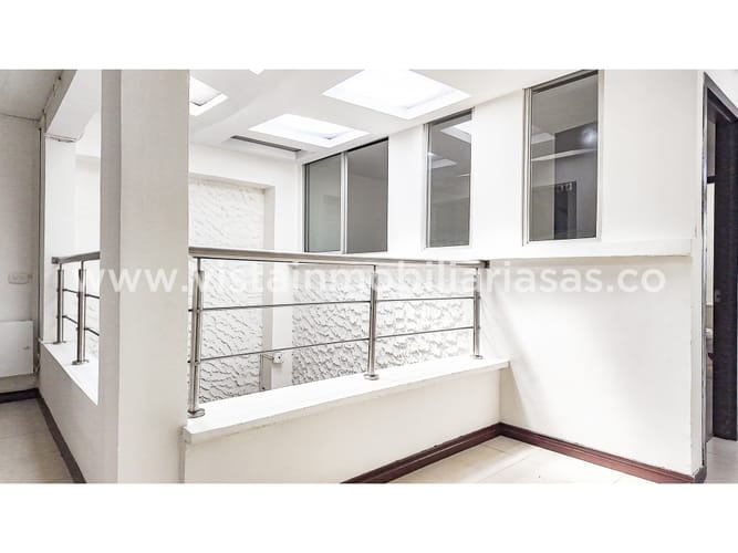 Casa de 9 alcobas en venta en Belen, Manizales, 216 m² · foto 21 de 24