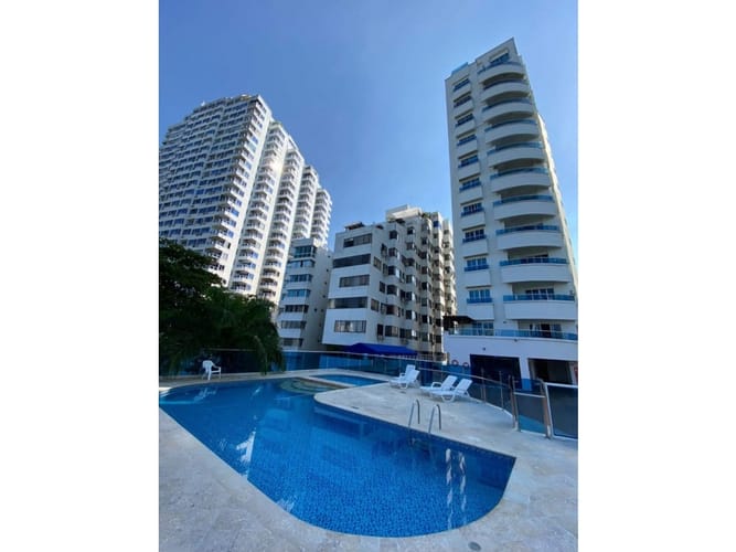 Apartamento de 1 alcoba en venta en El Laguito, Cartagena, 44 m² · foto 17 de 18