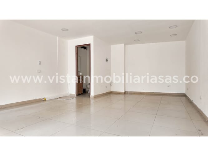Local en arriendo en Avenida Santander, Manizales, 32 m² · foto 2 de 4