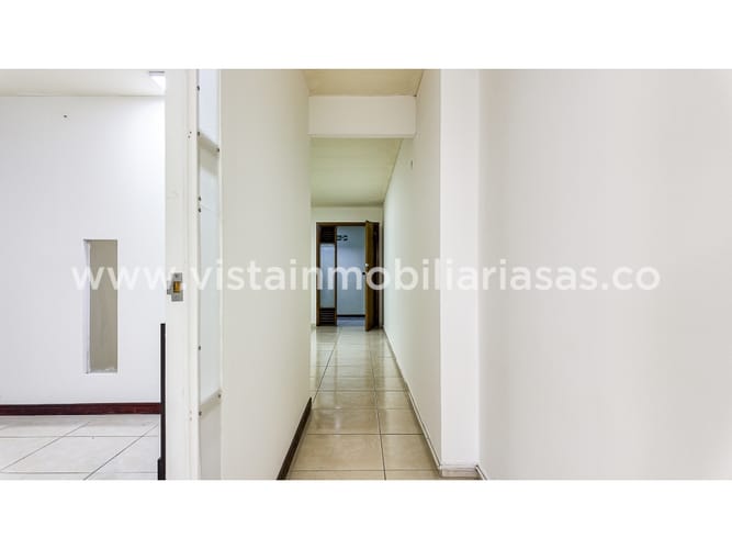Oficina en venta en El Centro, Manizales, 41 m² · foto 5 de 8