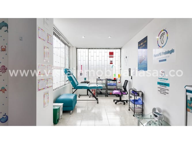 Consultorio en venta en Avenida Santander, Manizales, 25 m² · foto 3 de 6
