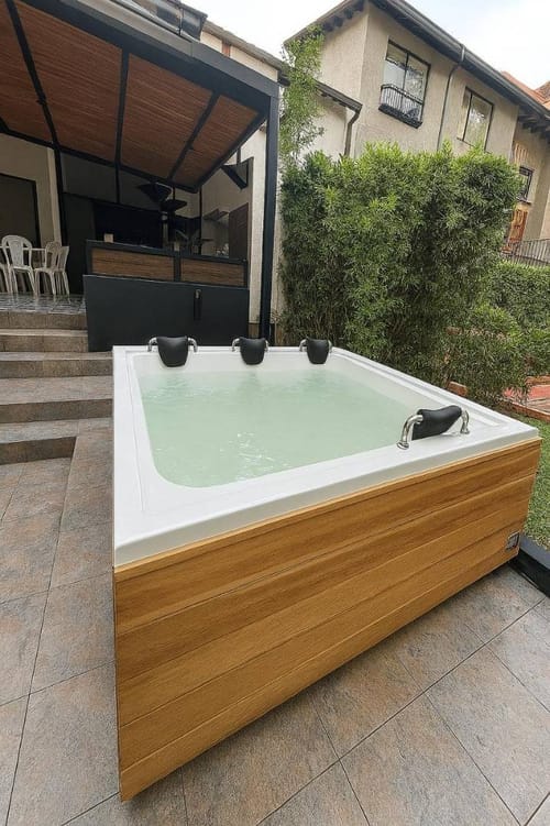 Casa de 3 alcobas en venta en Loma Del Esmeraldal, Envigado, 241 m² · foto 15 de 24