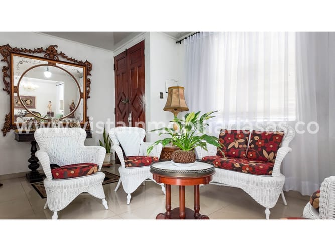 Lote en venta en La Leonora, Manizales, 384 m² · foto 4 de 24