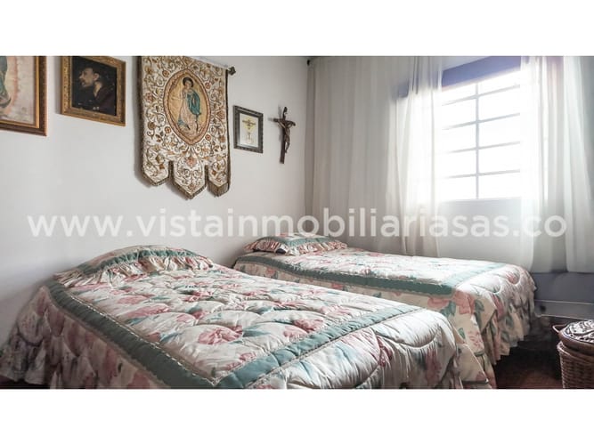 Lote en venta en La Leonora, Manizales, 384 m² · foto 13 de 24