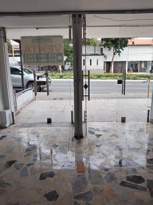 Casa de 5 alcobas en venta en Los Potros, Neiva, 204 m² · foto 3 de 24