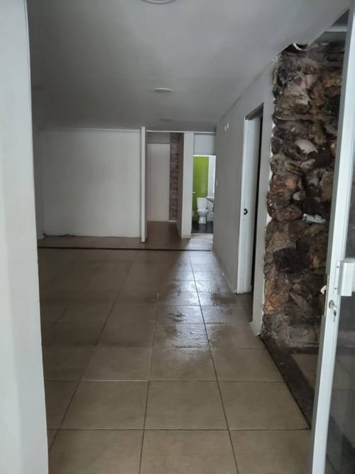 Casa de 5 alcobas en venta en Los Potros, Neiva, 204 m² · foto 8 de 24