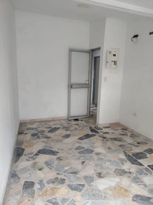 Casa de 5 alcobas en venta en Los Potros, Neiva, 204 m² · foto 22 de 24