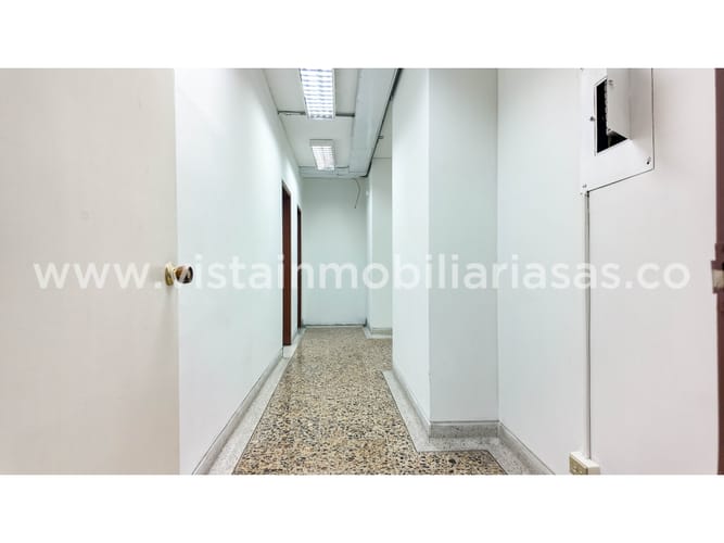Local en arriendo en El Centro, Manizales, 200 m² · foto 4 de 9