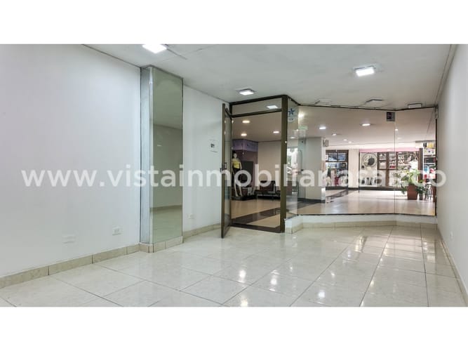 Local en arriendo en El Centro, Manizales, 25 m² · foto 2 de 8