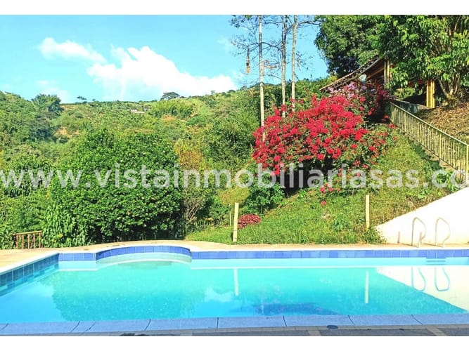 Finca en venta en La Argentina, Manizales, 250 m² · foto 2 de 16