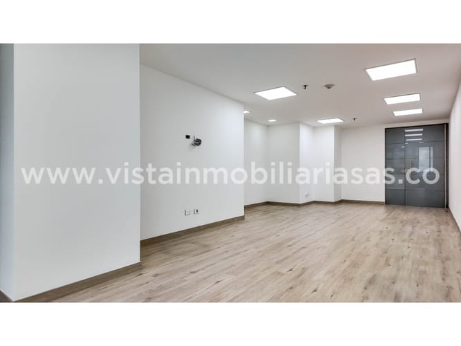Oficina en arriendo en Los Laureles, Manizales, 30 m² · foto 3 de 7