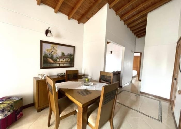Apartamento de 2 alcobas en venta en Laureles, Medellín, 63 m² · foto 3 de 13