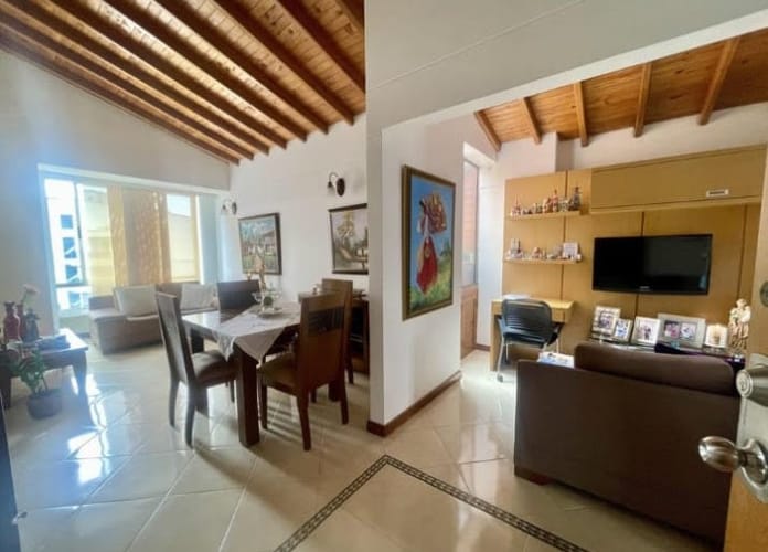 Apartamento de 2 alcobas en venta en Laureles, Medellín, 63 m² · foto 4 de 13