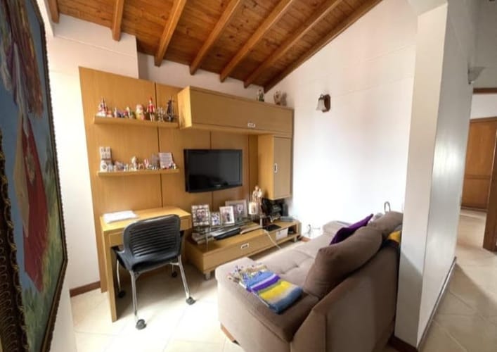 Apartamento de 2 alcobas en venta en Laureles, Medellín, 63 m² · foto 5 de 13