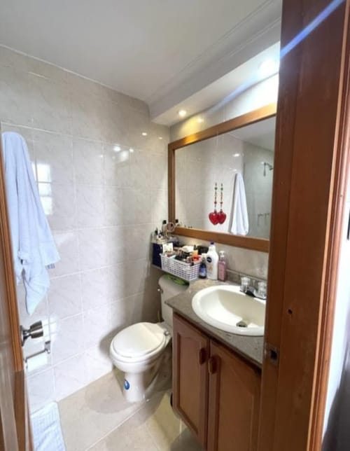 Apartamento de 2 alcobas en venta en Laureles, Medellín, 63 m² · foto 10 de 13