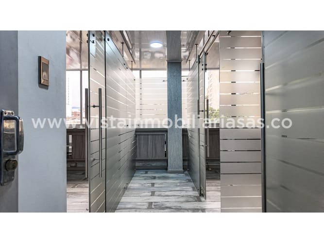 Oficina en venta en El Centro, Manizales, 42 m² · foto 4 de 10