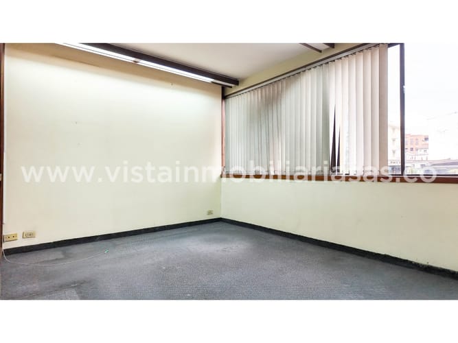 Oficina en arriendo en El Centro, Manizales, 30 m² · foto 2 de 6