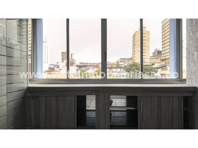 Oficina en venta en El Centro, Manizales, 42 m² · foto 7 de 10