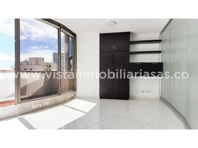 Oficina en arriendo en Palogrande, Manizales, 26 m² · foto 3 de 5