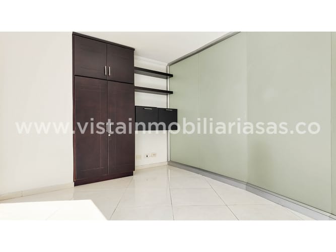 Oficina en arriendo en Palogrande, Manizales, 26 m² · foto 4 de 5
