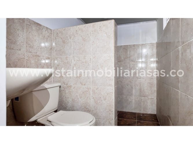 Lote en venta en El Centro, Manizales, 336 m² · foto 2 de 24