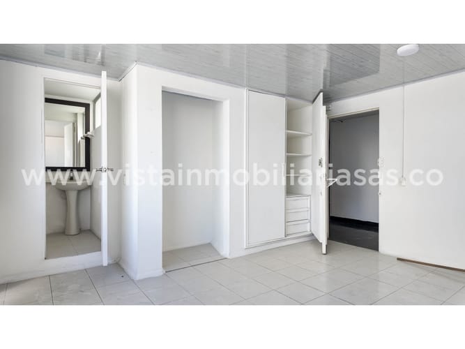 Oficina en arriendo en Avenida Santander, Manizales, 23 m² · foto 4 de 8