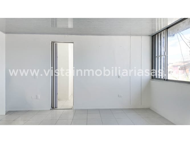 Oficina en arriendo en Avenida Santander, Manizales, 23 m² · foto 5 de 8