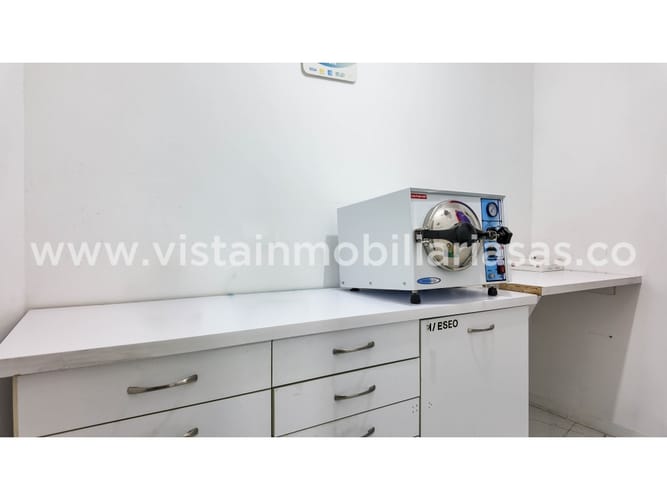 Consultorio en venta en Cable, Manizales, 24 m² · foto 3 de 7