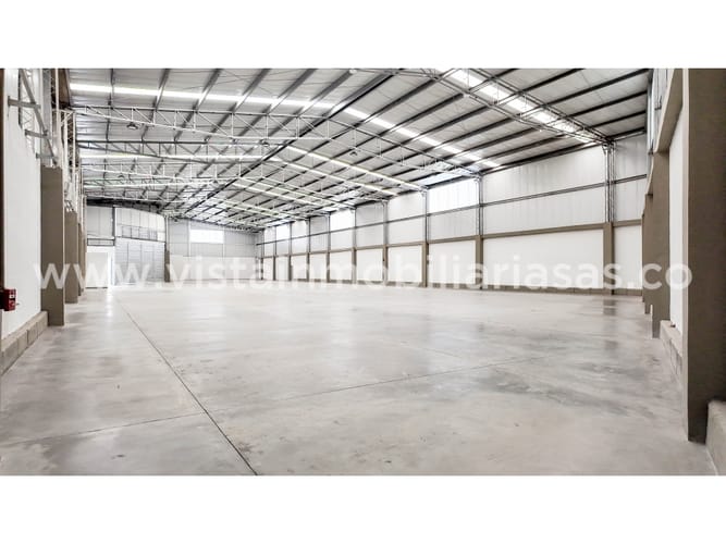 Bodega en arriendo en Malteria, Manizales, 2820 m² · foto 9 de 24