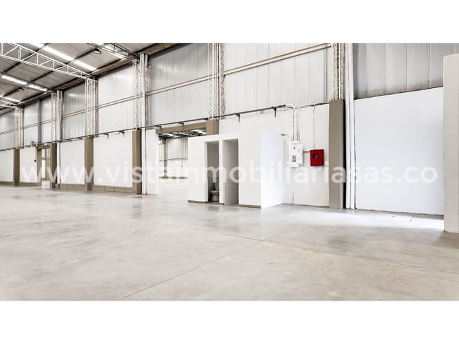 Bodega en arriendo en Malteria, Manizales, 2820 m² · foto 13 de 24
