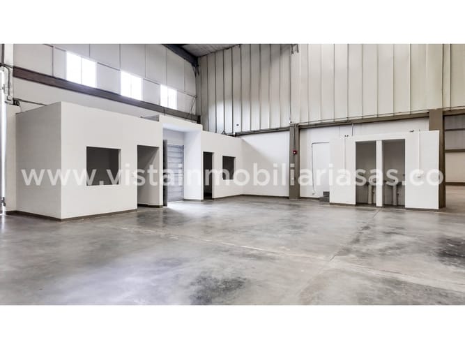 Bodega en arriendo en Malteria, Manizales, 2820 m² · foto 22 de 24