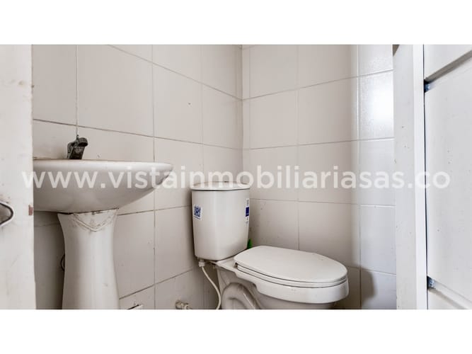 Bodega en arriendo en Malteria, Manizales, 62 m² · foto 3 de 5