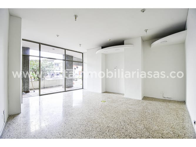 Local en arriendo en Avenida Santander, Manizales, 40 m² · foto 2 de 6