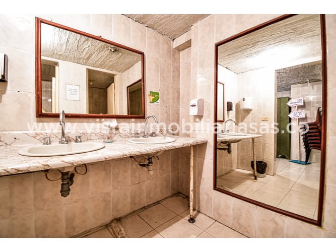 Local en venta en Avenida Santander, Manizales, 400 m² · foto 15 de 18