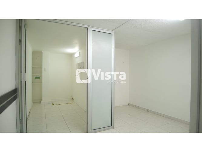 Consultorio en arriendo en Los Rosales, Manizales, 20 m² · foto 2 de 3