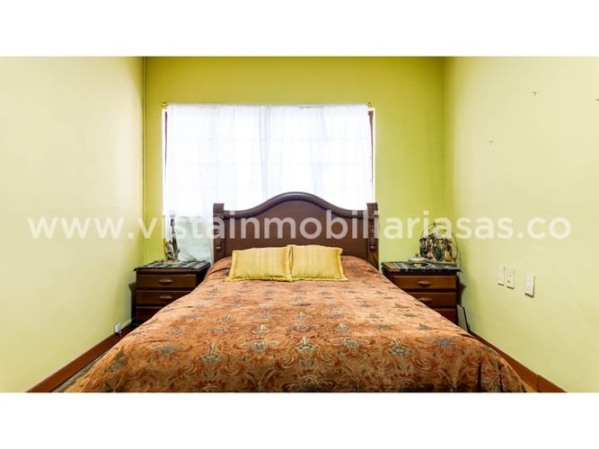 Casa de 5 alcobas en venta en Cable, Manizales, 217 m² · foto 3 de 24