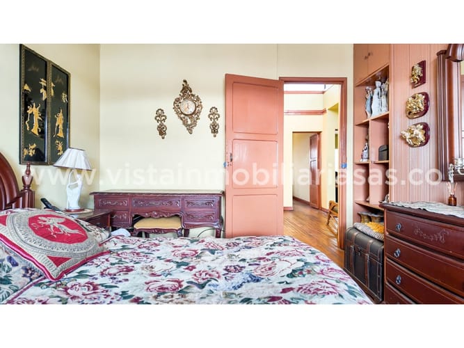 Casa de 5 alcobas en venta en Cable, Manizales, 217 m² · foto 8 de 24