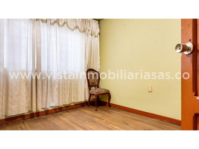 Casa de 5 alcobas en venta en Cable, Manizales, 217 m² · foto 14 de 24