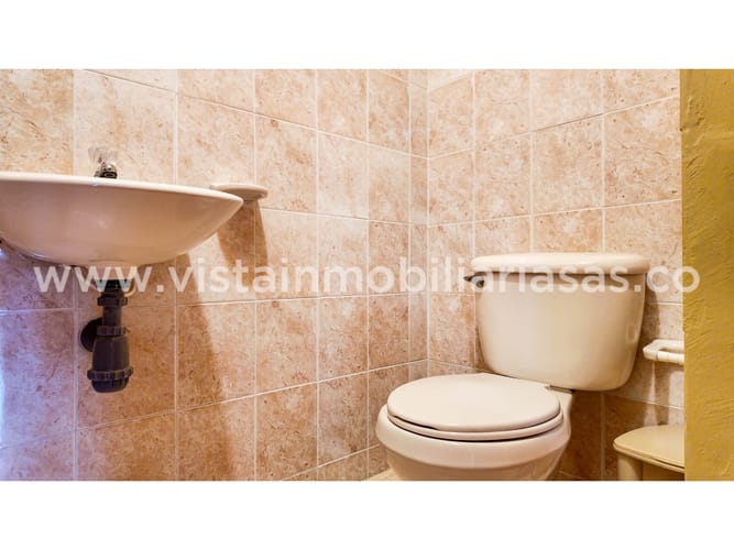 Casa de 5 alcobas en venta en Cable, Manizales, 217 m² · foto 15 de 24