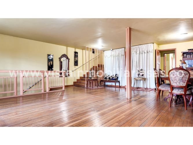 Casa de 5 alcobas en venta en Cable, Manizales, 217 m² · foto 18 de 24